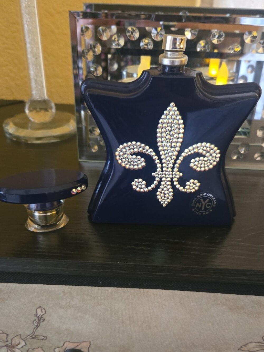 Bond No. 9 New Orleans Eau de Parfum Bottle - Navy with Crystal Fleur-de-Lis - Picture 2 of 3